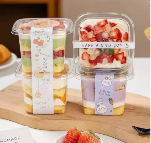 Bandeja de plástico segura para alimentos resistente al calor: cómo se comportan el PET, PP y PS bajo calor